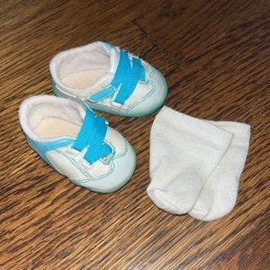American Girl Sporty Shoes and Socks!